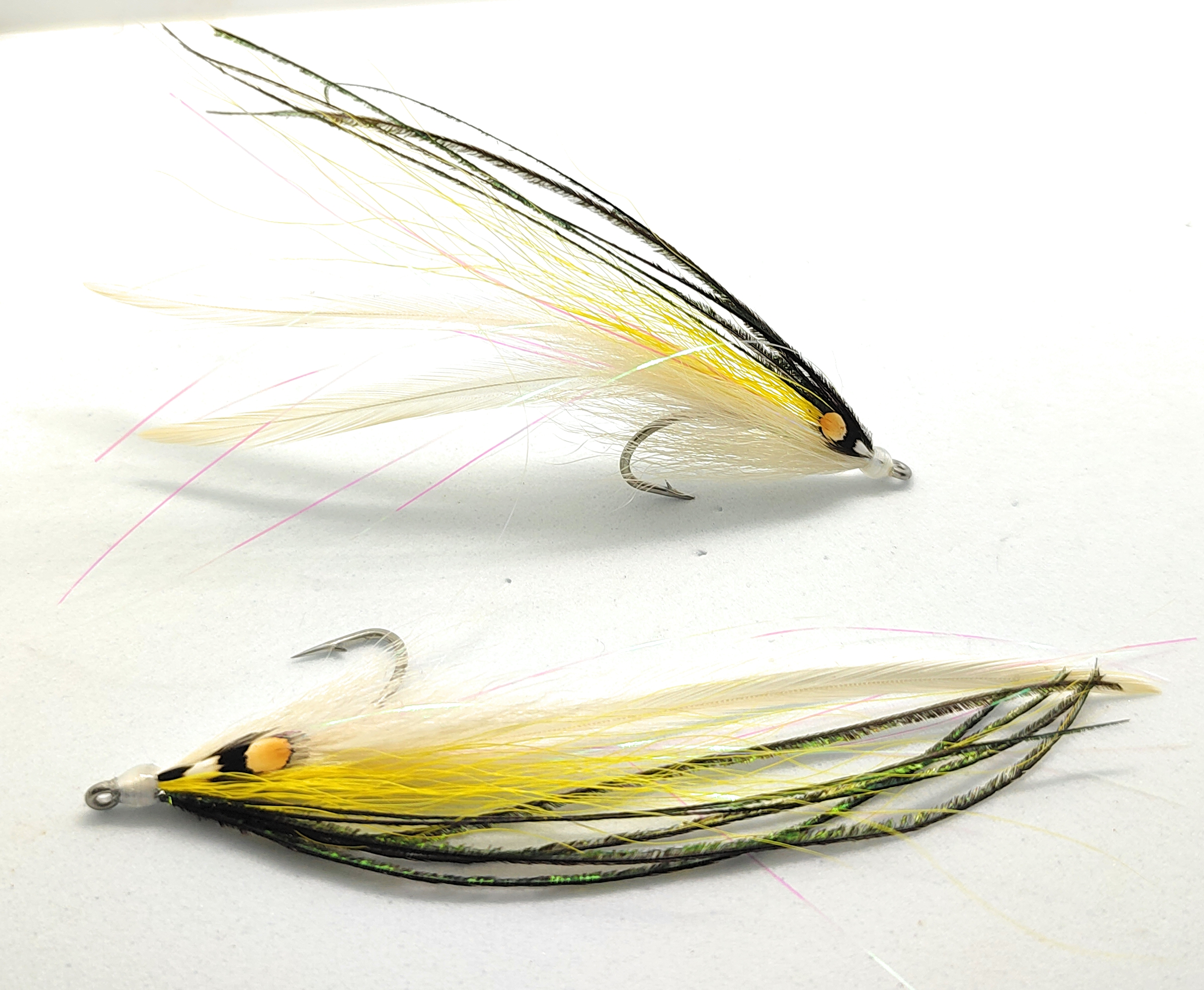 Flat Wing Yellow Saltwater Fly 2 pezzi artificiali mare hook 1/0 2 2/0 3/0