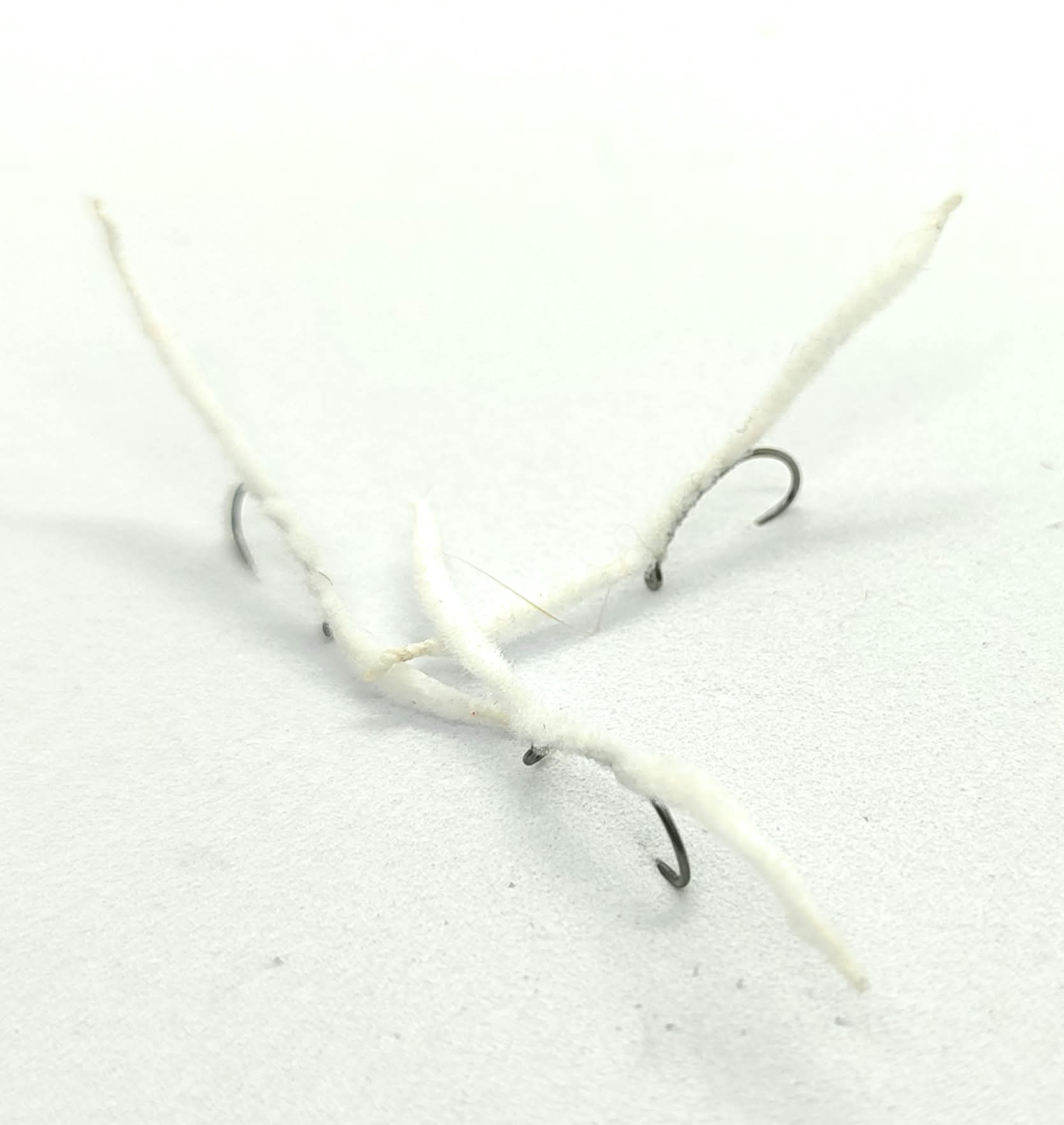 San Juan Worm Micro White #12-16 - Mosche artificiali per trota